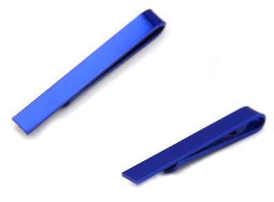 Зажим для галстука однотонный синий купить. Состав: Ювелирная сталь 316L, Цвет: Синий, Габариты: 4,3 см. х 0,5 см., Вес: 6 гр.; 