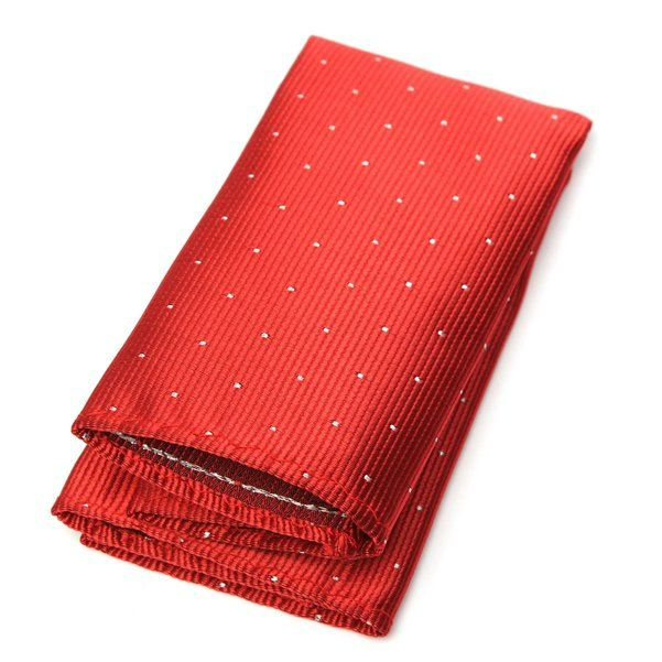 Нагрудный платок в точку красный описание: Материал - Микрофибра, Размеры - 24 см х 24 см, Страна производства - Турция;