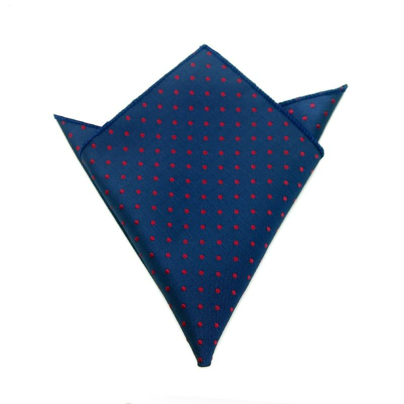 Нагрудный платок синий в красный горошек описание: Материал - Полиэстер, Размеры - 22,5 х 22,5 см, Страна производства - Турция;