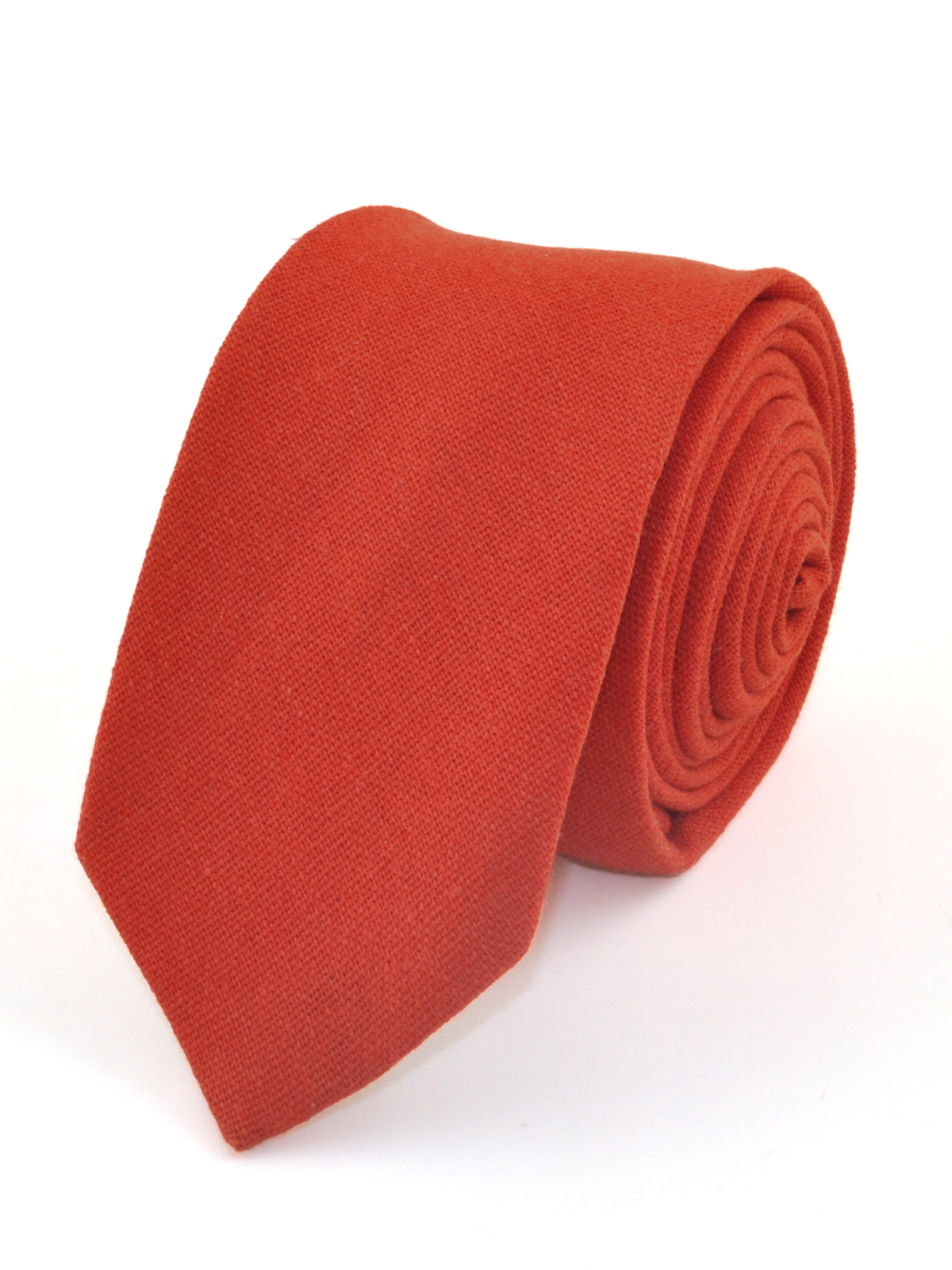 Галстук матовый однотонный красно-оранжевый (кирпичный) описание: Фасон - , Материал - Хлопок, Цвет - Красно-оранжевый (кирпичный), Размер - 5,5 см x 145 см, Страна производства - Турция.