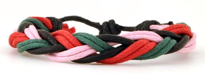 ST065 Браслет из цветных нитей плетение елочка описание: Состав - Веревка, цвет - Красный, розовый, зеленый, размер - Размер регулируется, вес - , страна производства - Китай;